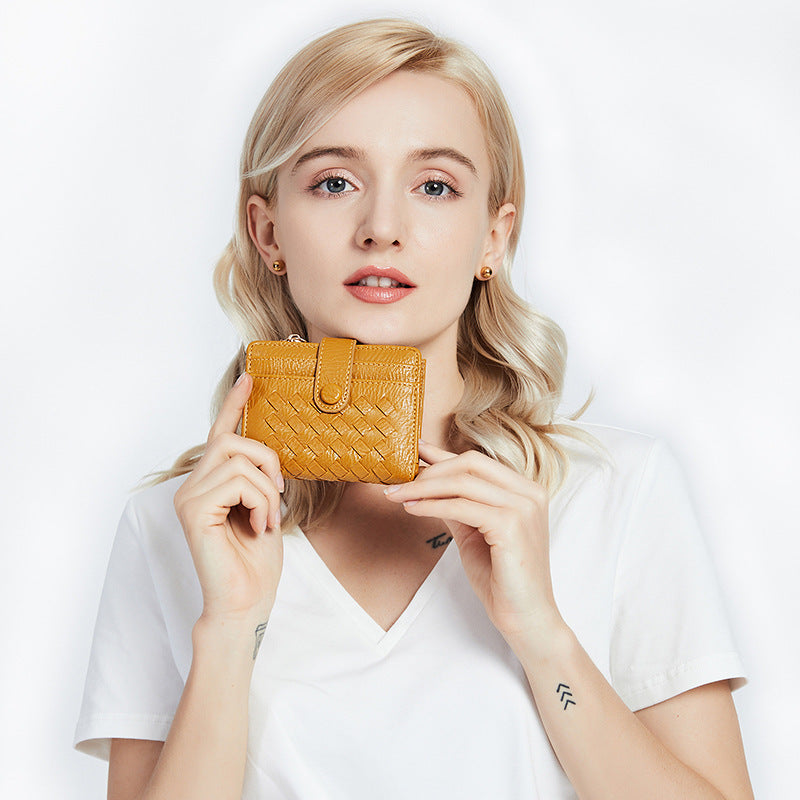 2025新款韩版手拿女包简约高级手工编织卡包短款女士钱包一件代发