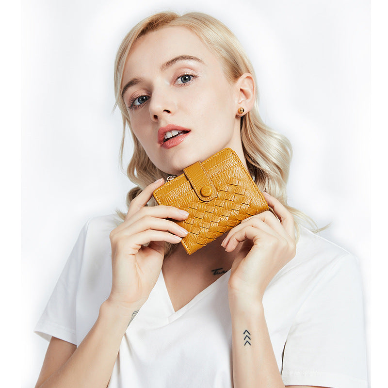 2025新款韩版手拿女包简约高级手工编织卡包短款女士钱包一件代发