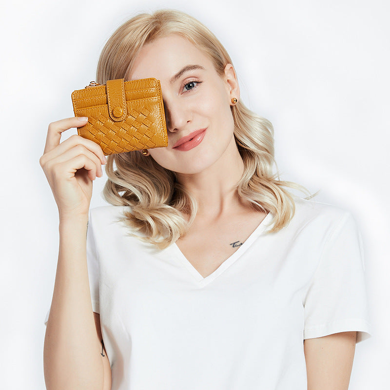 2025新款韩版手拿女包简约高级手工编织卡包短款女士钱包一件代发