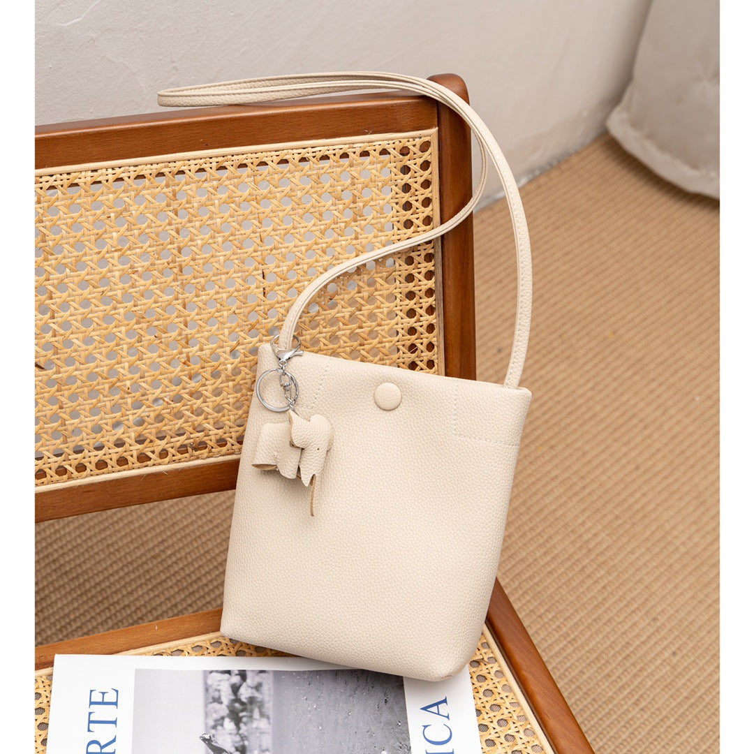 卡通小象真皮斜跨包竖款简约休闲托特包ins软皮女士单肩包小包包