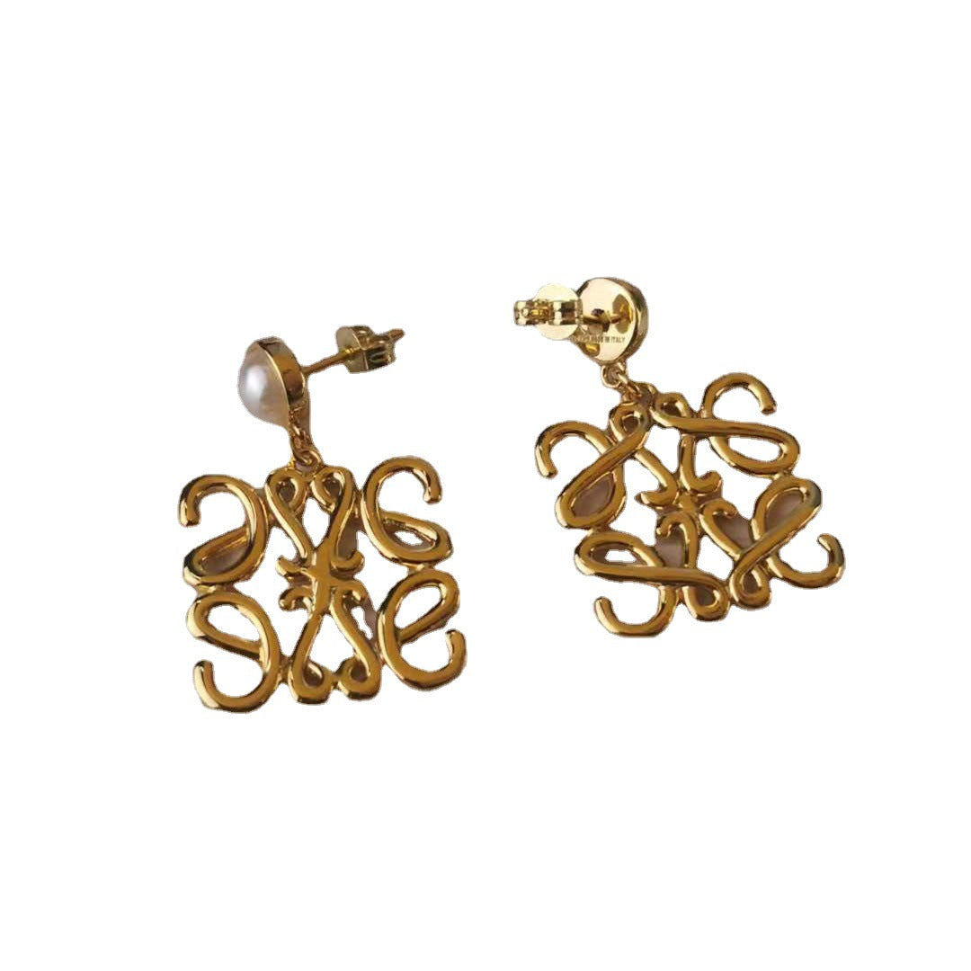 罗家2021新款珍珠耳环几何抽象网红同款个性百搭高级感月饼耳钉