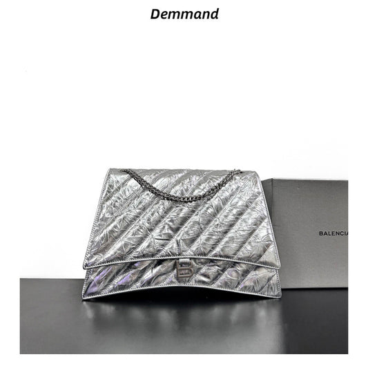 包包女夏季2023年新款爆款沙漏包高级感小众流行斜挎包链条腋下包