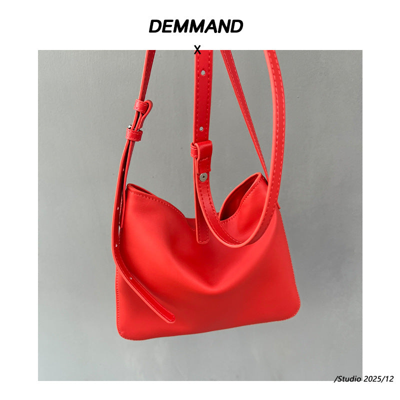 高级质感复古大容量包包女2025新款流行爆款斜挎包时尚单肩水桶包