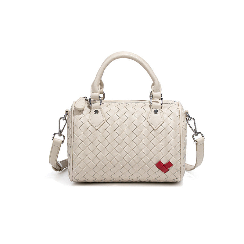 韩版新款爱心手提波士顿枕头包迷你百搭单肩斜跨包手工编织包包女