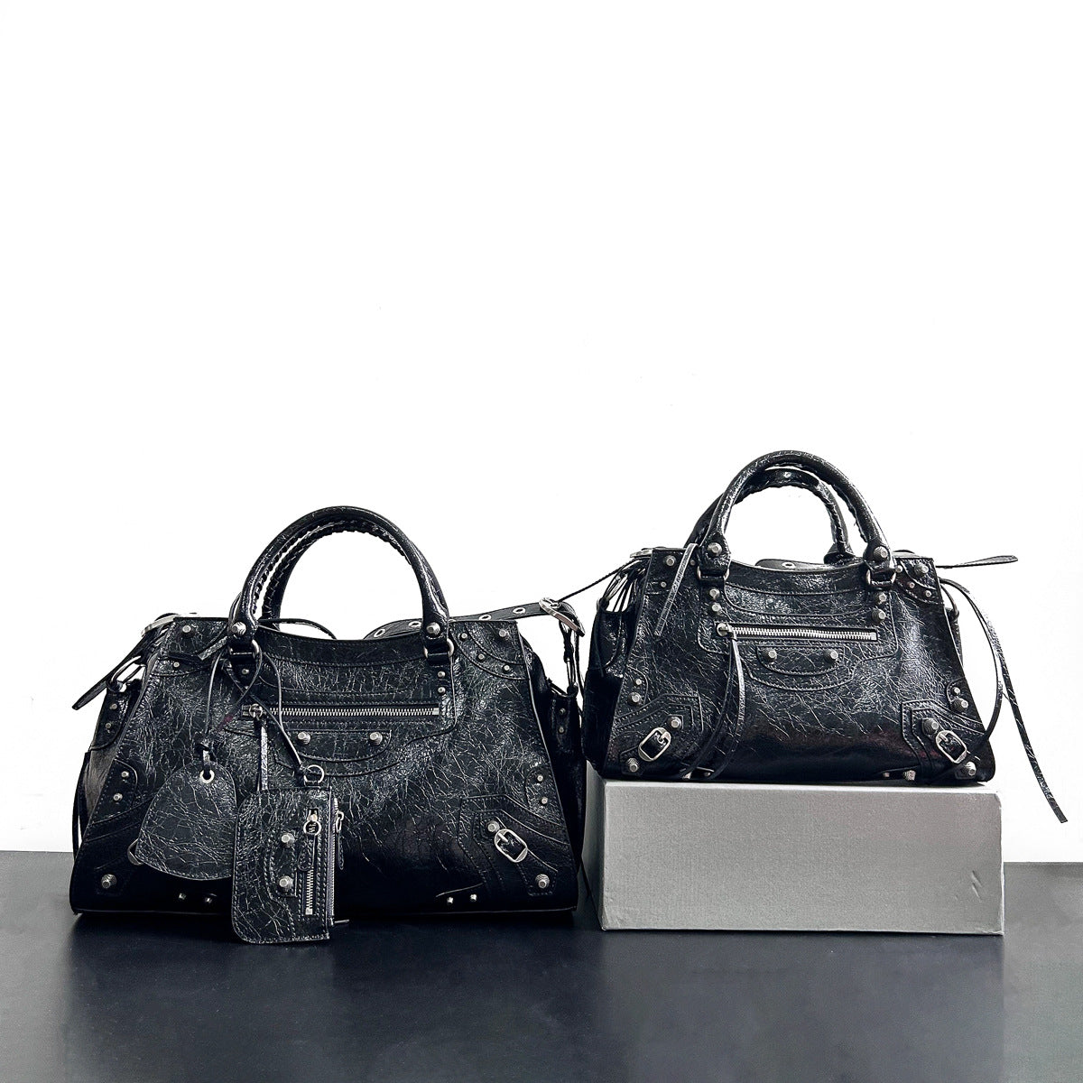 个性铆钉机车包甜酷腋下包小众真皮单肩辣妹包包女2023新款斜挎包