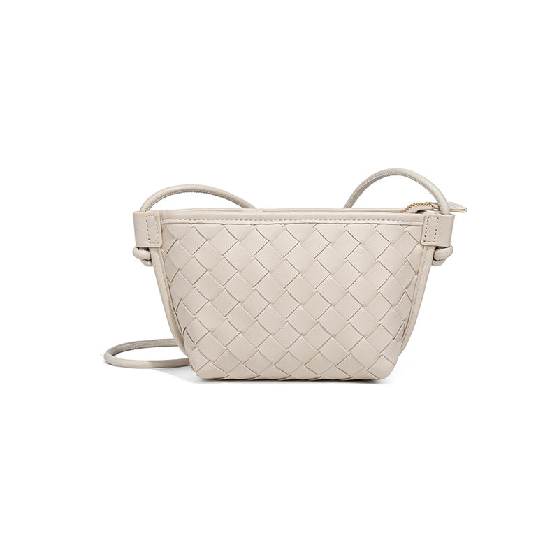 新款纯色百搭斜跨编织女包休闲创意零钱包小巧可爱mini复古饺子包