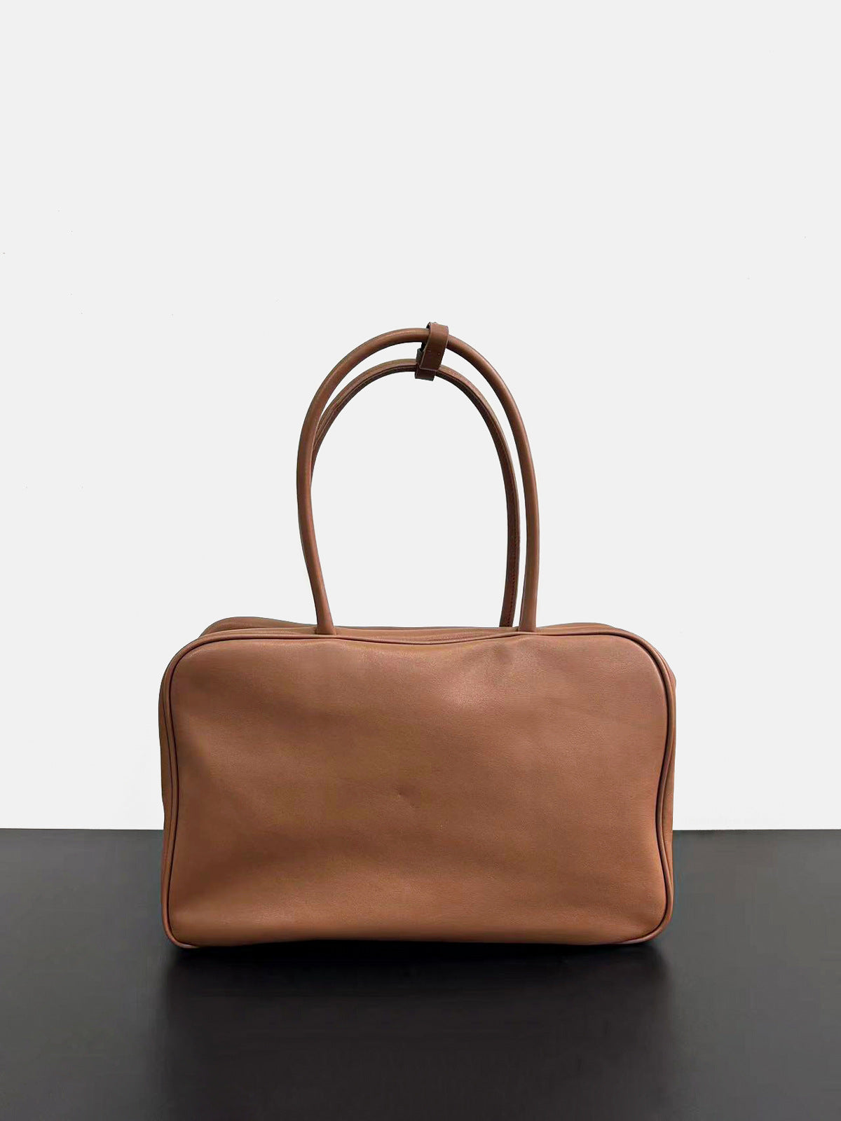 小设计大容量公文包2024新款复古美拉德手提斜挎大包气质单肩包