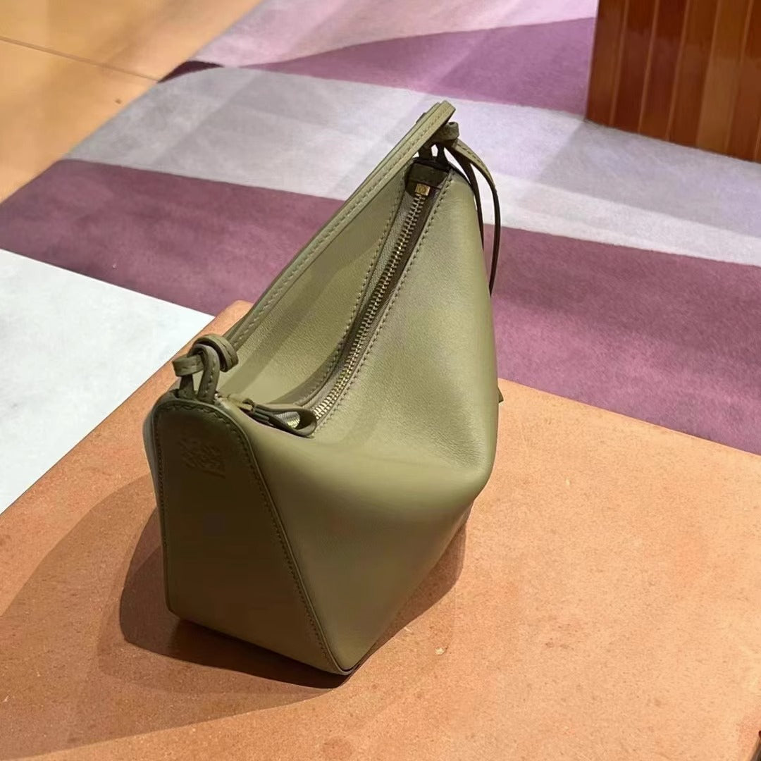 小众设计ins包包女高版 新款大容量单肩斜挎手提包时尚百搭吊床包