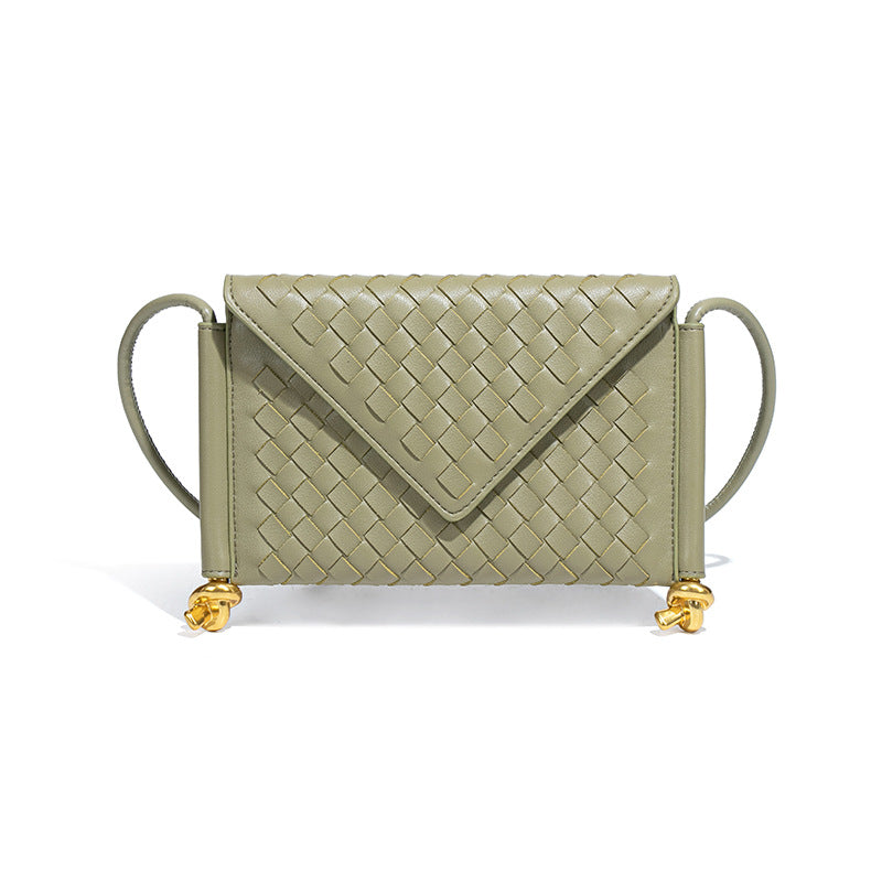 夏季洋气百搭编织女包简约休闲单肩斜跨邮差包新款潮流手拿信封包