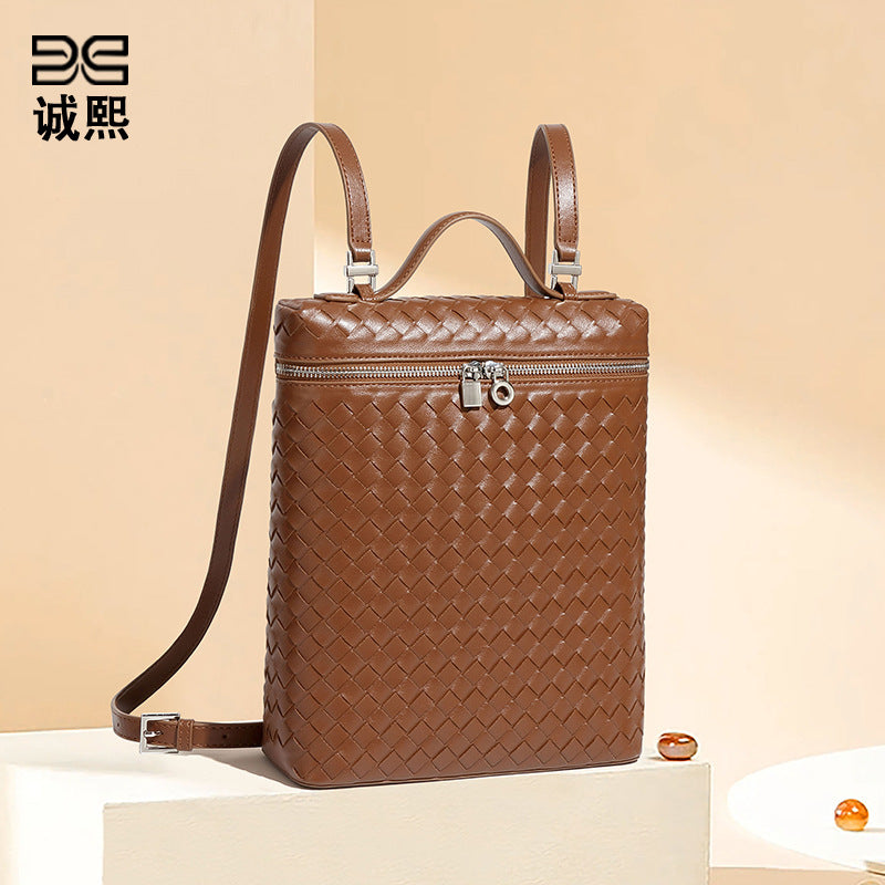 工厂定制时尚手工编织包潮流大容量通勤百搭双肩包旅行男女士背包