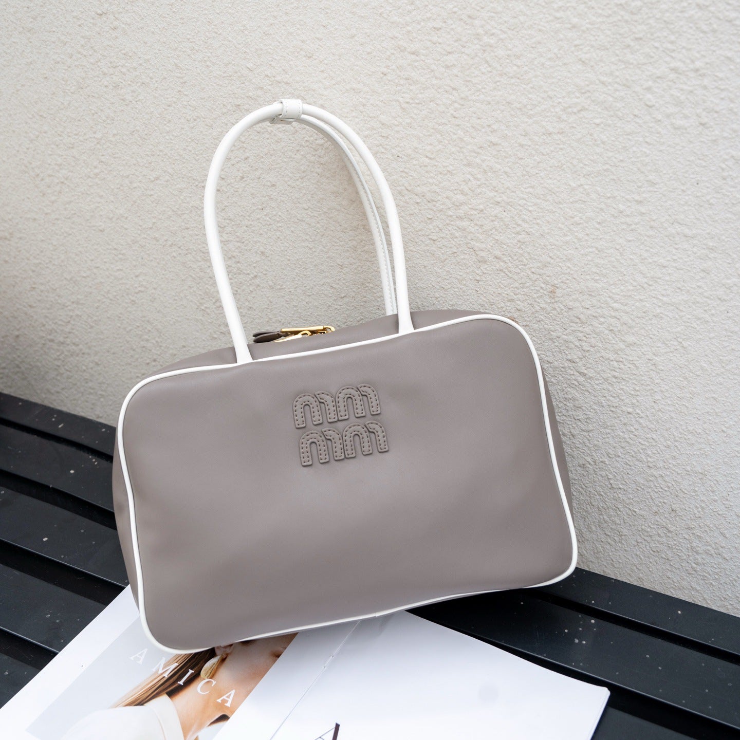 小设计大容量公文包2024新款复古美拉德手提斜挎大包气质单肩包