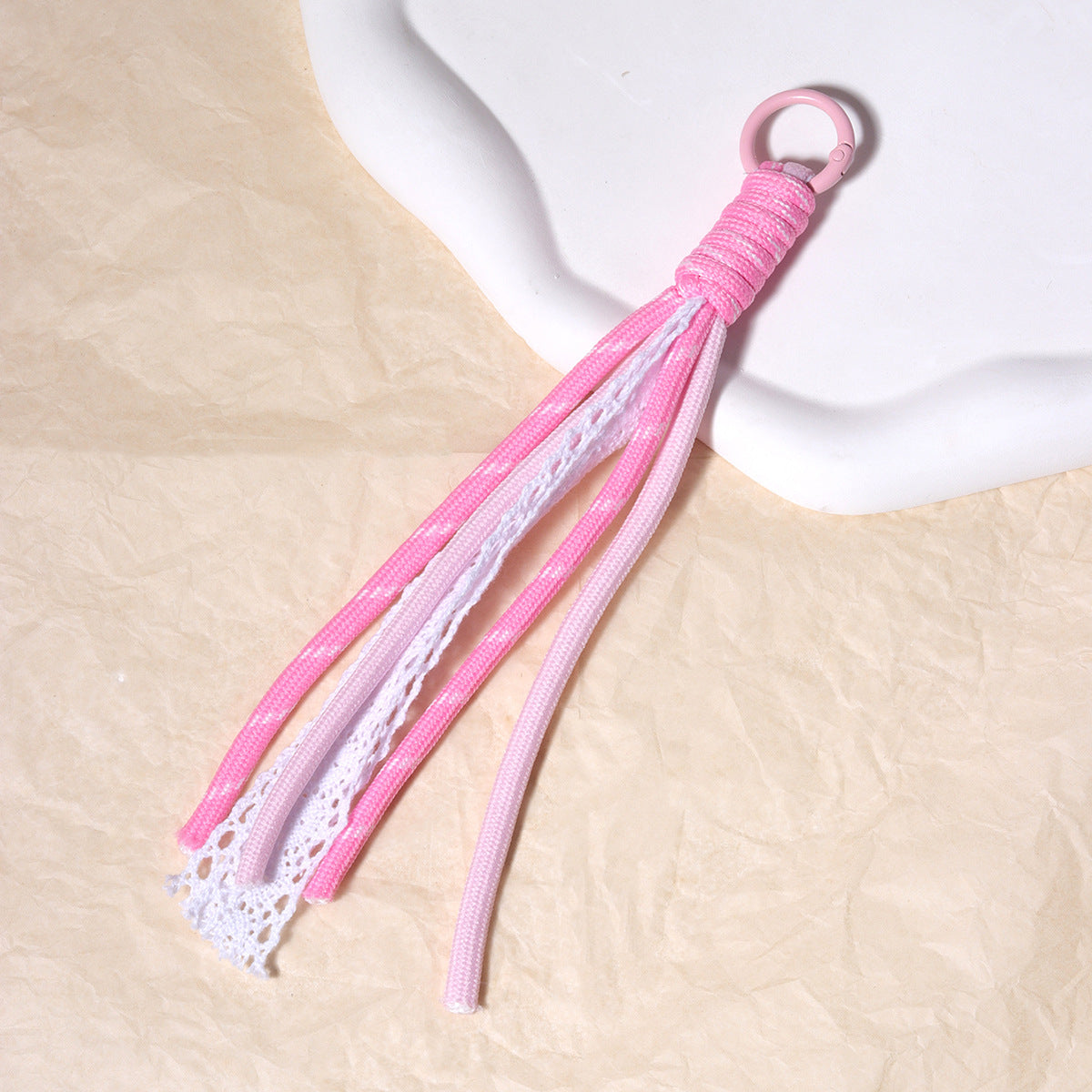 DIY欧美波西米亚风涤纶纯手工编织钥匙扣包包挂件批发跨境亚马逊