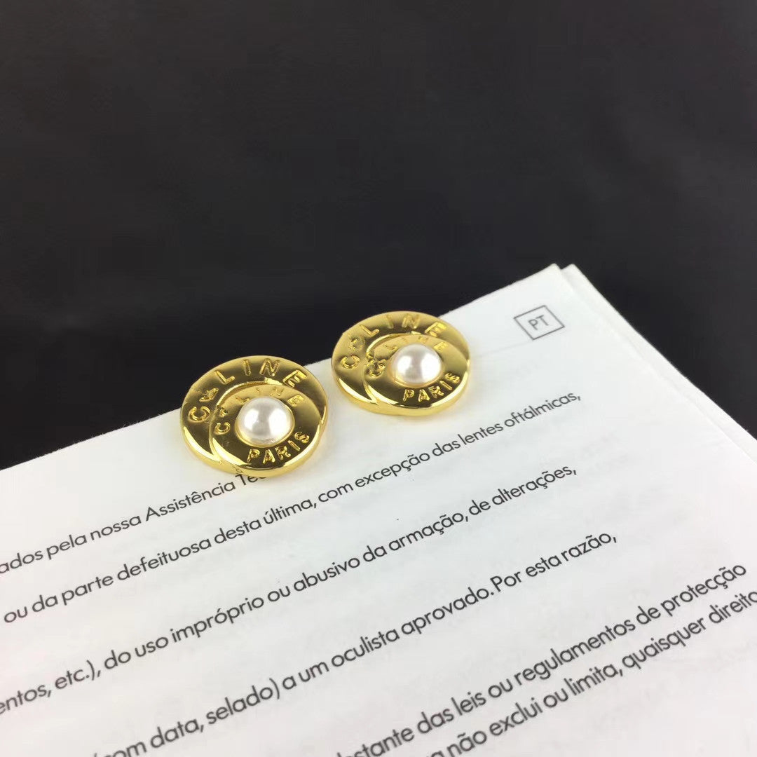 赛家新款法式双层帽子纽扣耳环气质欧美复古时髦饰品珍珠耳钉女