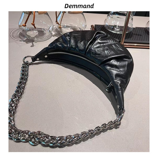 2023新款潮时尚褶皱马鞍包休闲链条单肩新月包百搭网红软皮斜挎包