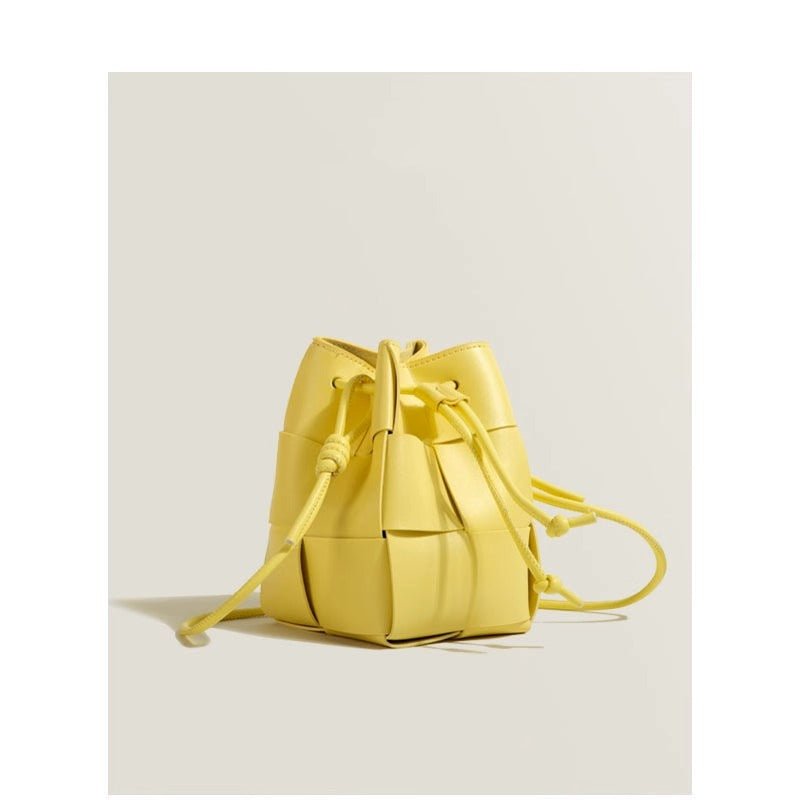 女包时尚百搭2023新款潮夏季休闲编织包运动单肩斜挎包真皮小方包