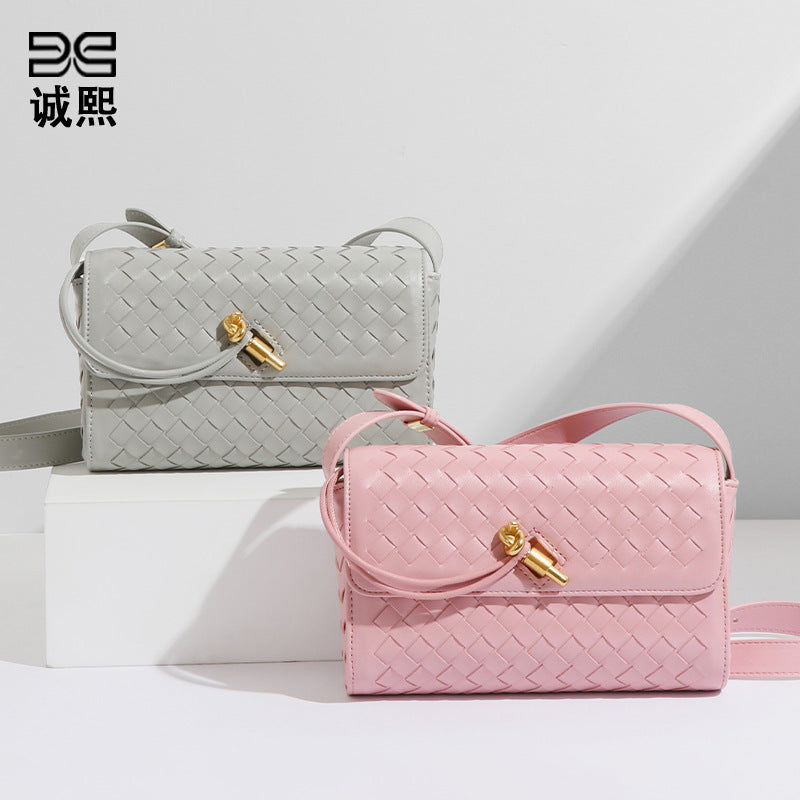 跨境爆款手工编织包欧美高级感单肩斜跨小方包女士短款中古法棍包