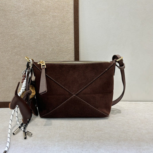 2024秋冬新款迷你几何腋下包挂件拉链单肩斜挎小包女轻便百搭潮流