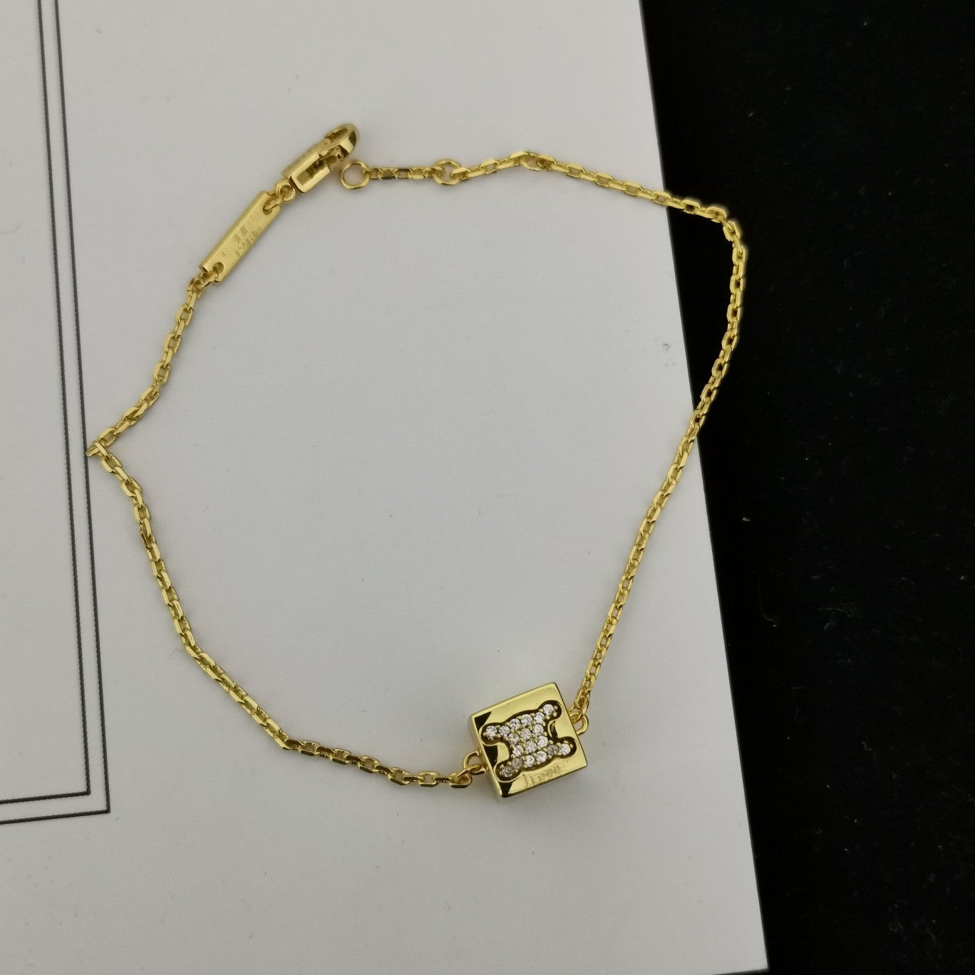 CEL家22新款方块凯旋门项链女手链耳环高级感气质光面镶钻吊坠