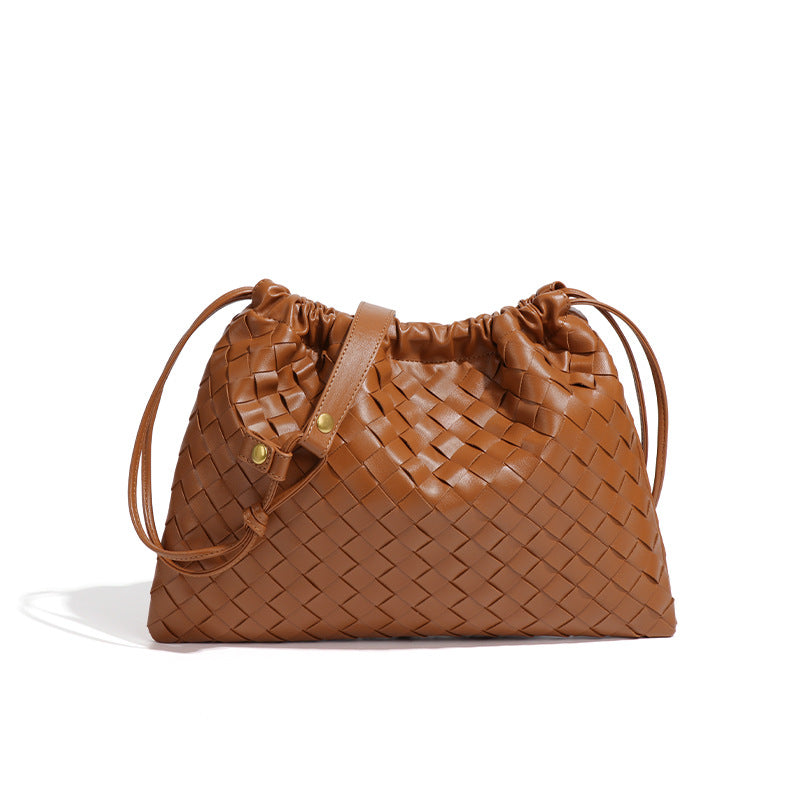 外贸新款福袋单肩女包手工编织包包束口皱褶云朵包时尚复古斜挎包