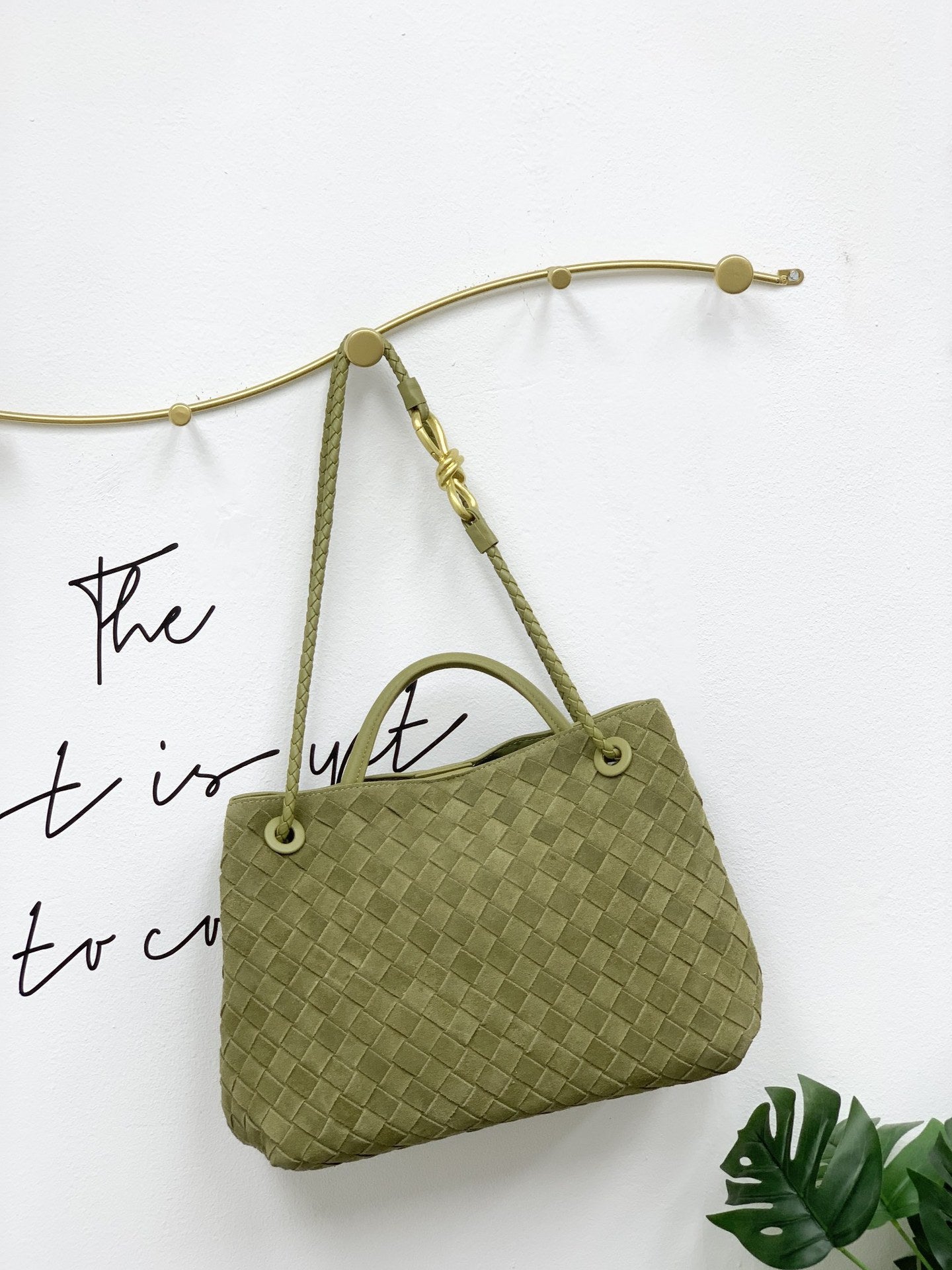 2024新款麂皮绒高级编织蝴蝶结金属绳扣手提斜挎单肩腋下工厂直销