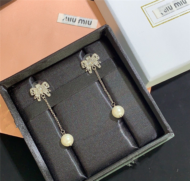 缪家新款miu耳环项链手链仿水晶发夹时尚气质小香蝴蝶结珍珠耳线