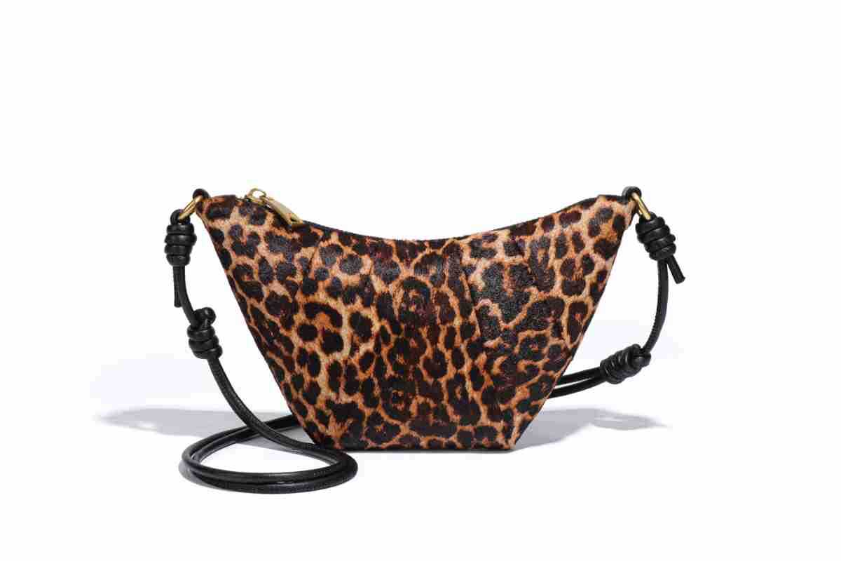 欧美时尚复古女包真皮马毛牛角包小巧百搭豹纹潮流单肩斜跨可颂包