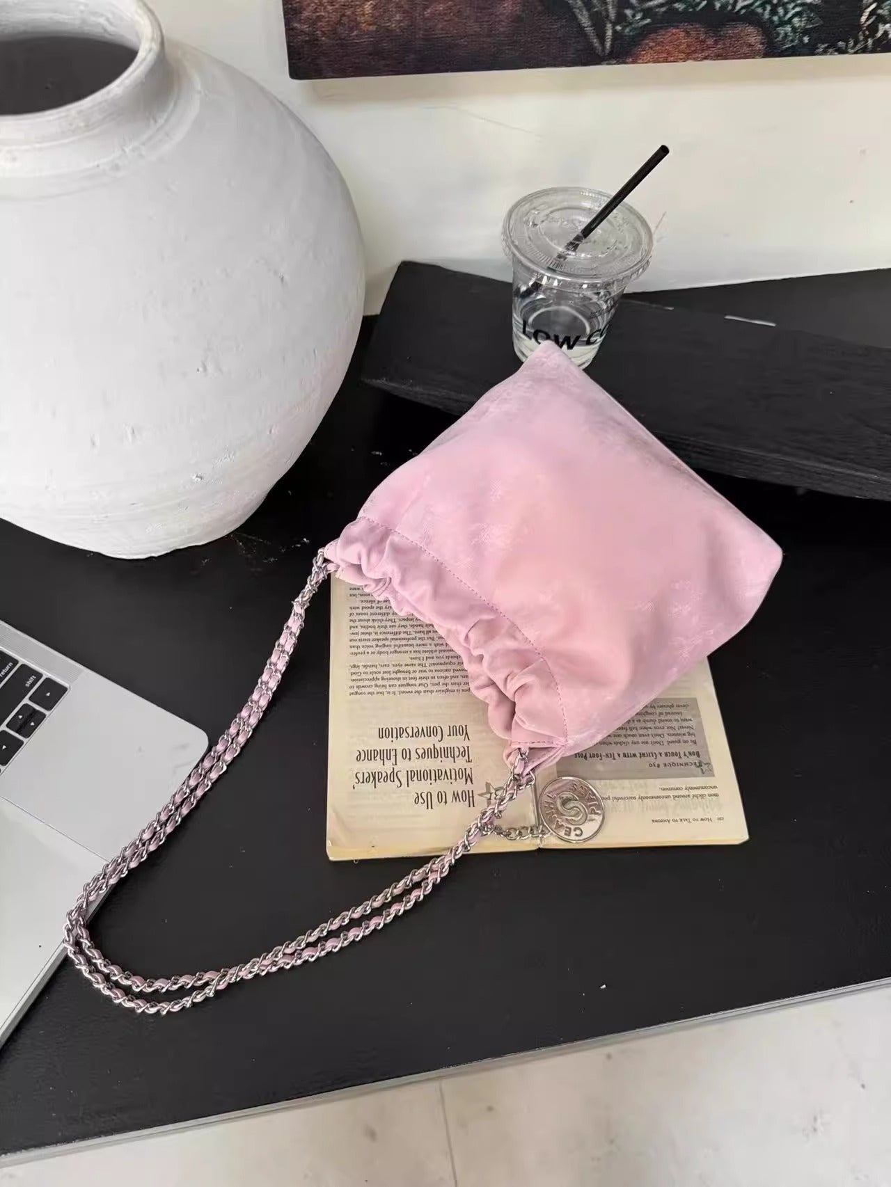 新中式绸牛皮垃圾袋链条包包女包2024新款大容量单肩包斜跨水桶包