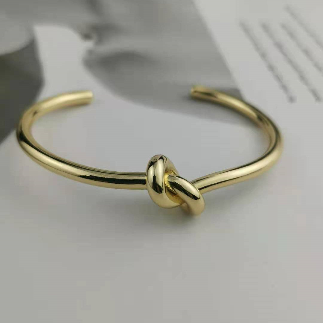 赛家新款打结手镯高级感时尚气质极简风镀金厂家批发开口光面手环