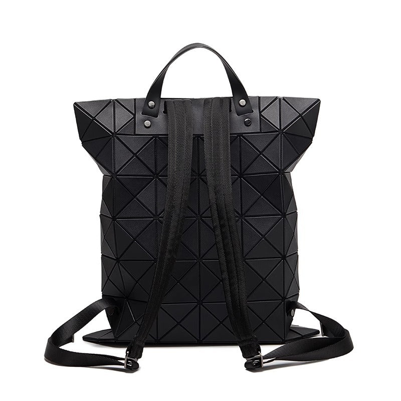 日韩新款男女通用几何菱格双肩包学生书包大容量电脑包旅行背包潮