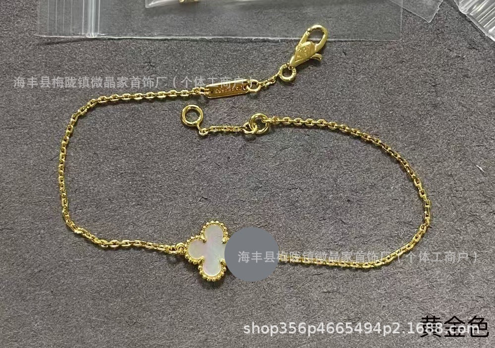 梵家高版桃心红玉髓项链小红心锁骨链时尚小而精致高品质厂家直销