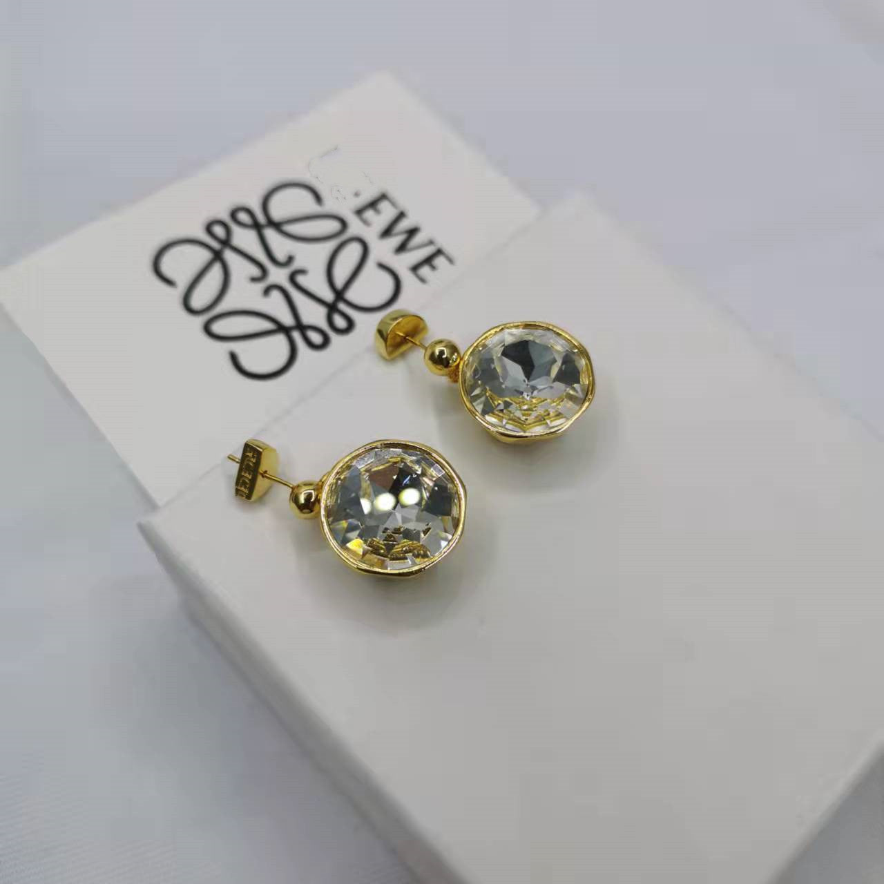 罗家21新款镶钻水晶耳钉女手链项链高级感气质闪钻几何形半圆耳环