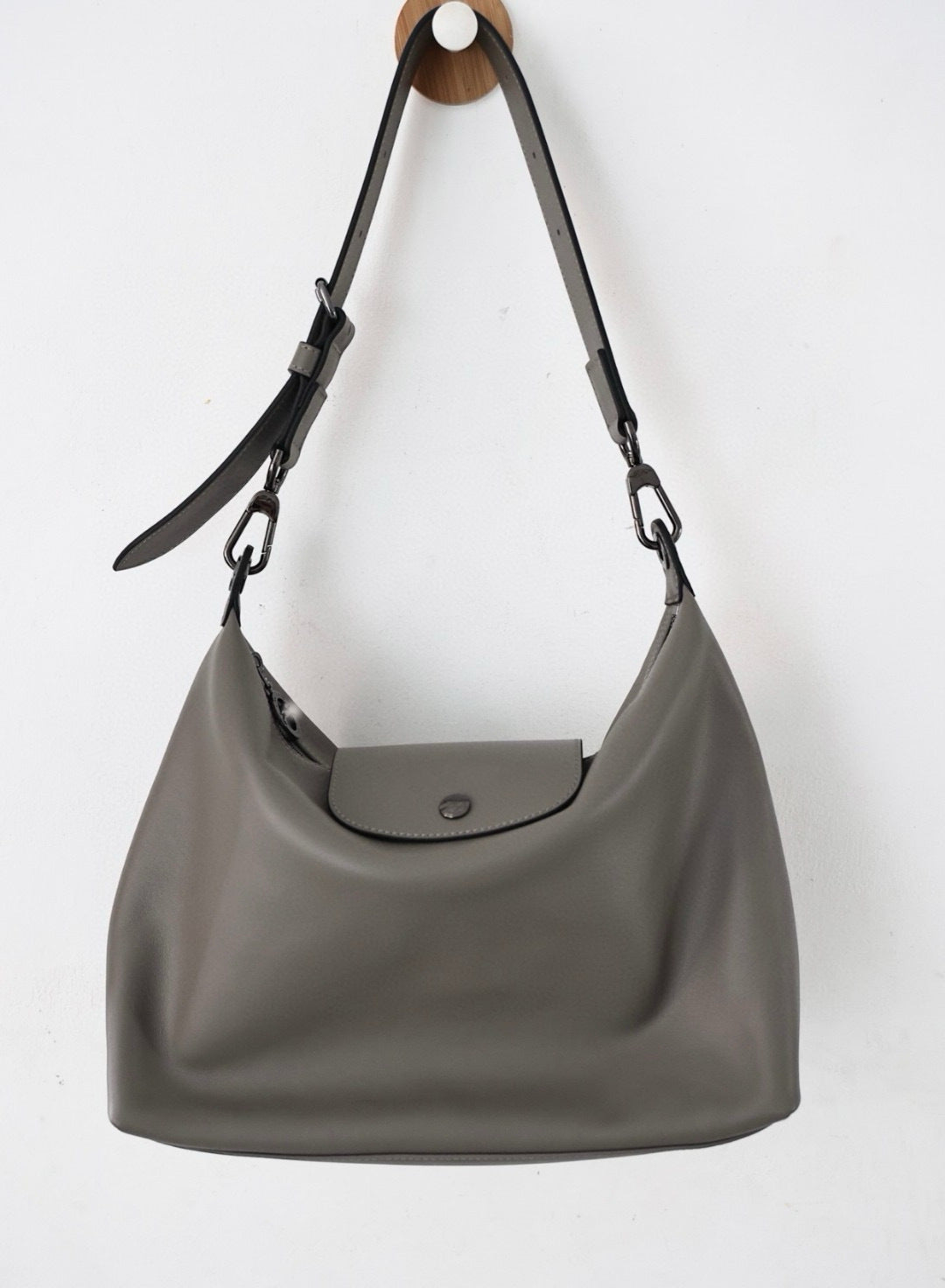 镶hobo松弛慵懒感拉满潮ins单肩包男女通用腋下托特女包一件代发