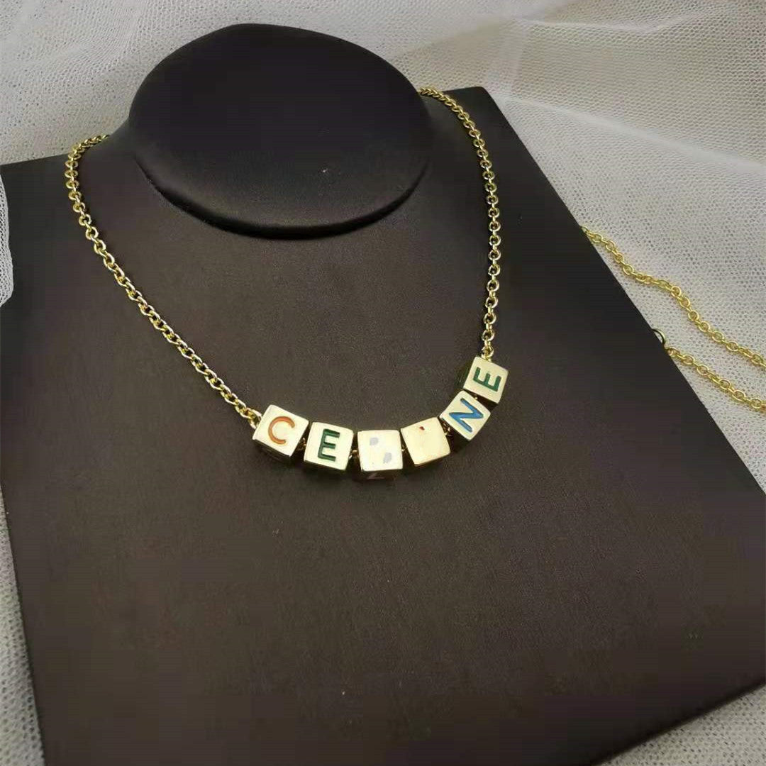 赛家新款字母方块项链手链女高级感时尚气质celi骰子锁骨链手链