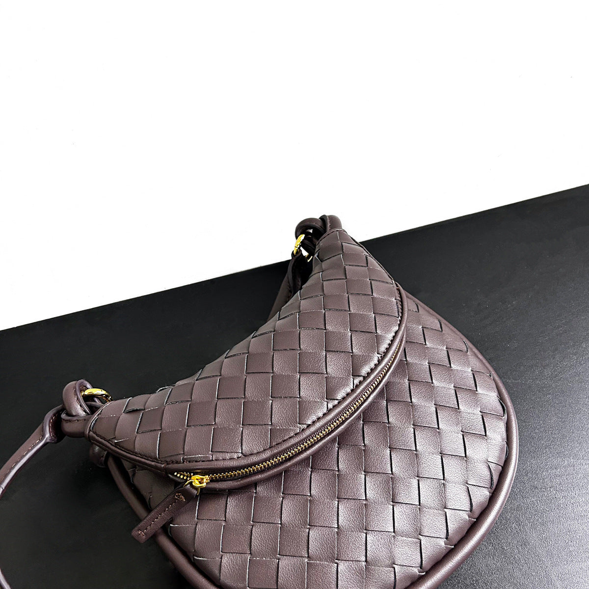 2023新款秋冬原创编织真皮腋下包女简约通勤托特包大休闲手提包女