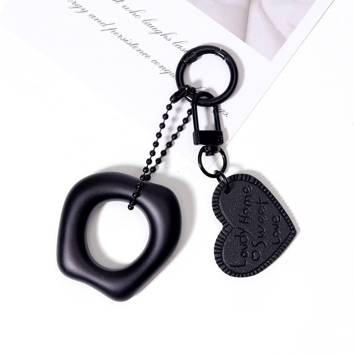 跨境热销磨砂质感亚克力包包挂件杯子挂饰挂件扎带时尚热销桃心