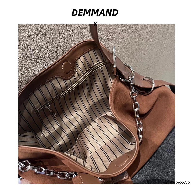 大容量包包女秋季百搭2023新款时尚单肩斜挎包复古磨砂通勤托特包