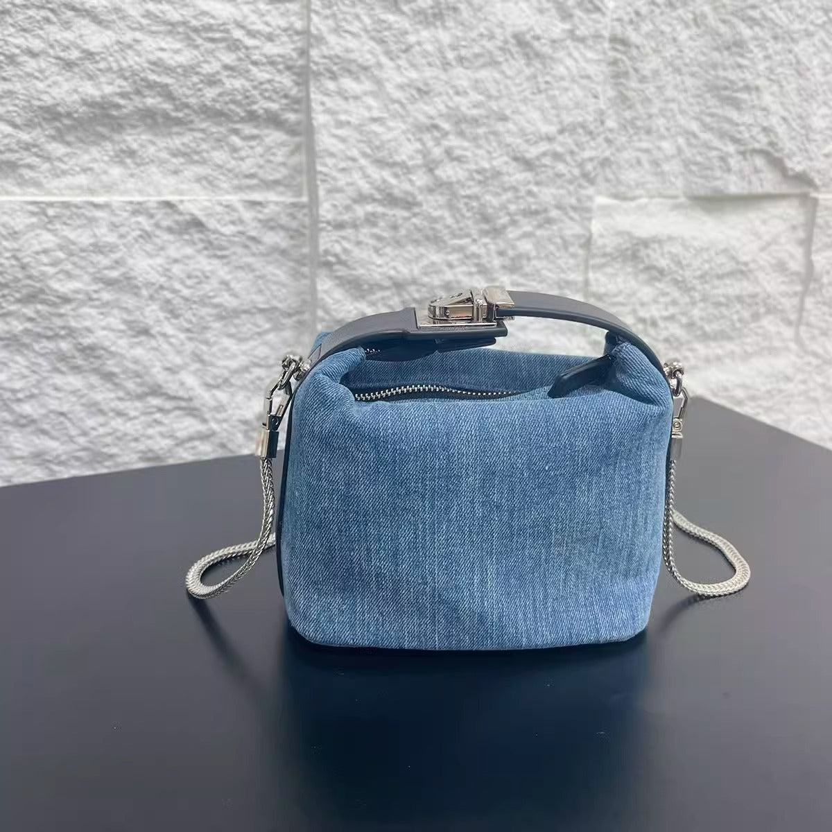 牛皮拼接牛仔布帆布手提饭盒包链条饺子包时尚百搭单肩斜挎小包女