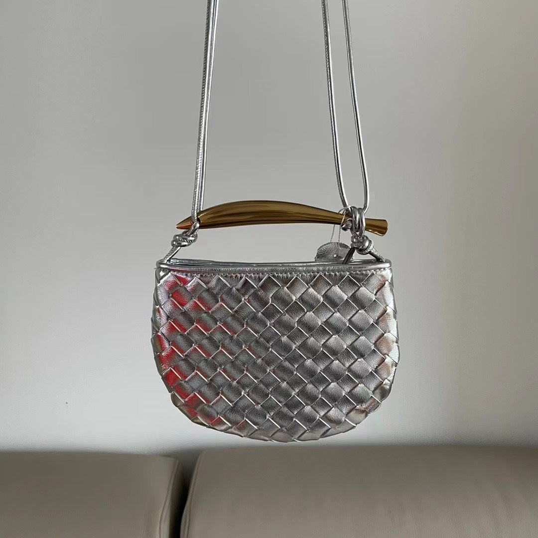 小众设计师编织新款金属手拎高级饺子包真皮牛皮休闲手提女士包包