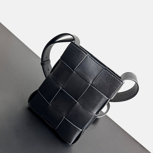 2024新款女士编织小方包时尚百搭单肩斜挎包潮牌高档轻奢格子包女