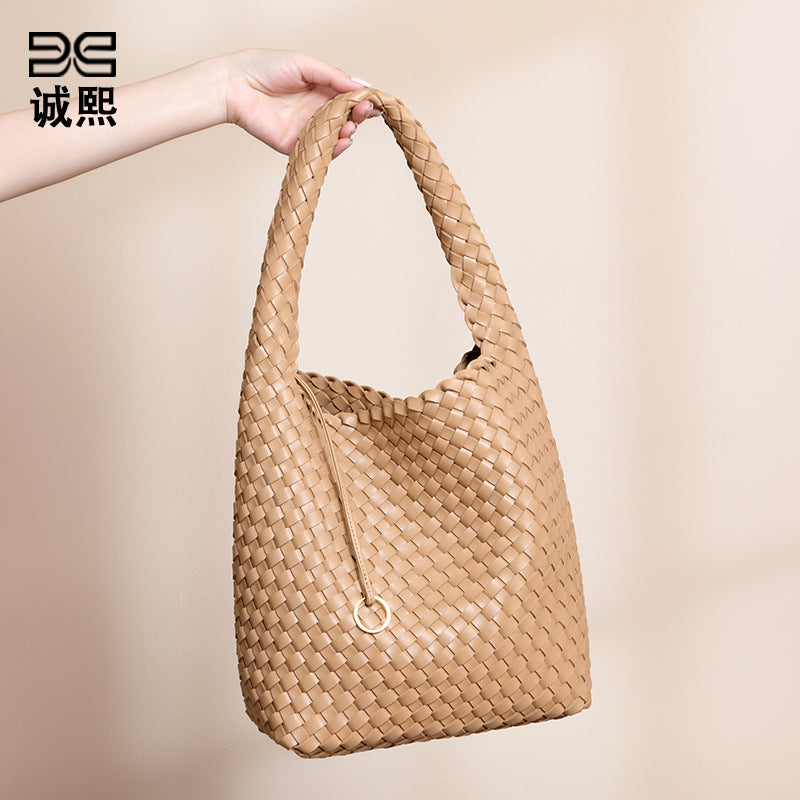 源头工厂定制LOGO贴标单肩腋下包时尚手工编织包大容量子母托特包