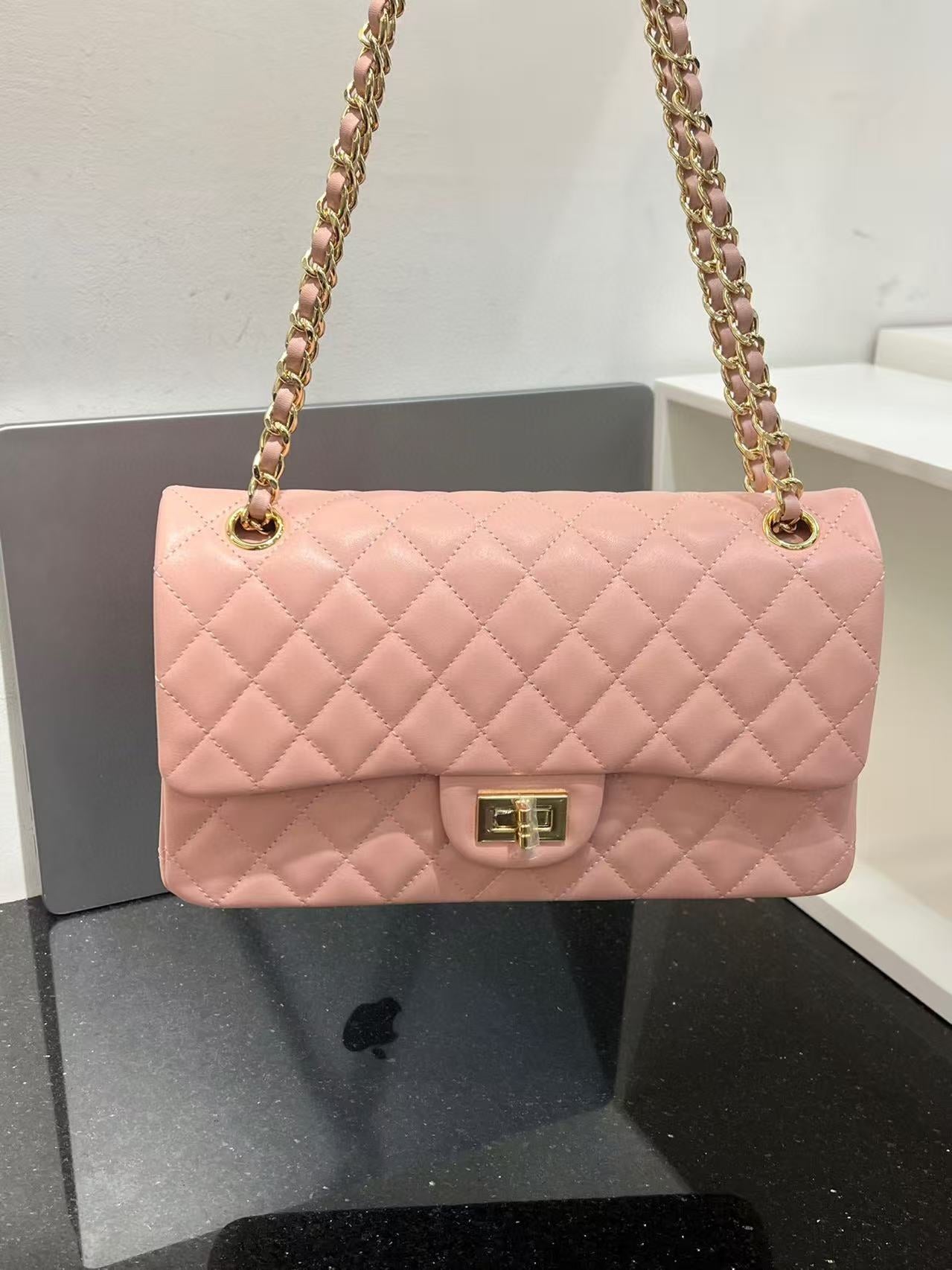 新款Cf手掌纹25cm大容量双链条单肩斜跨手拎潮范女包小资斜挎