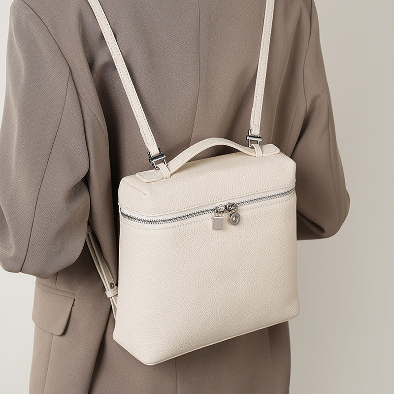 头层牛皮piana背包真皮女包旅游大容量书包女2023新款时尚双肩包