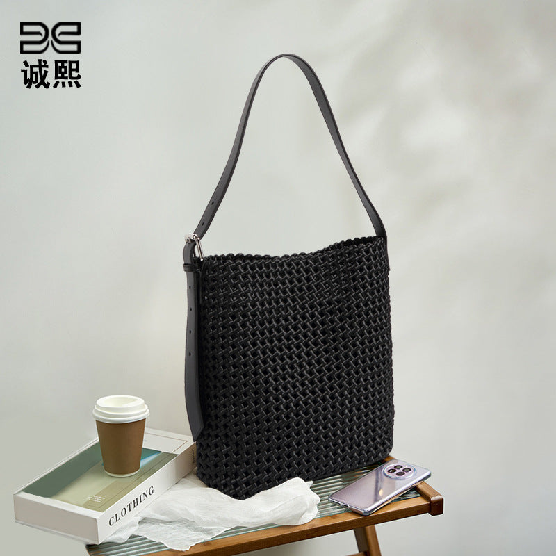 新款风车结腋下包时尚水桶包手工编织包大容量托特包高级感单肩包