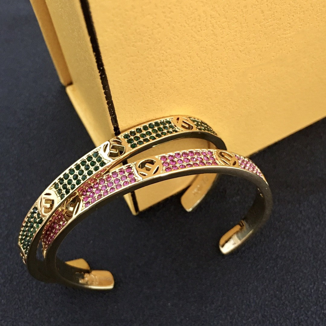 芬家21新款F字母满钻手镯女高级感气质镀金轻奢风几何形开口手环