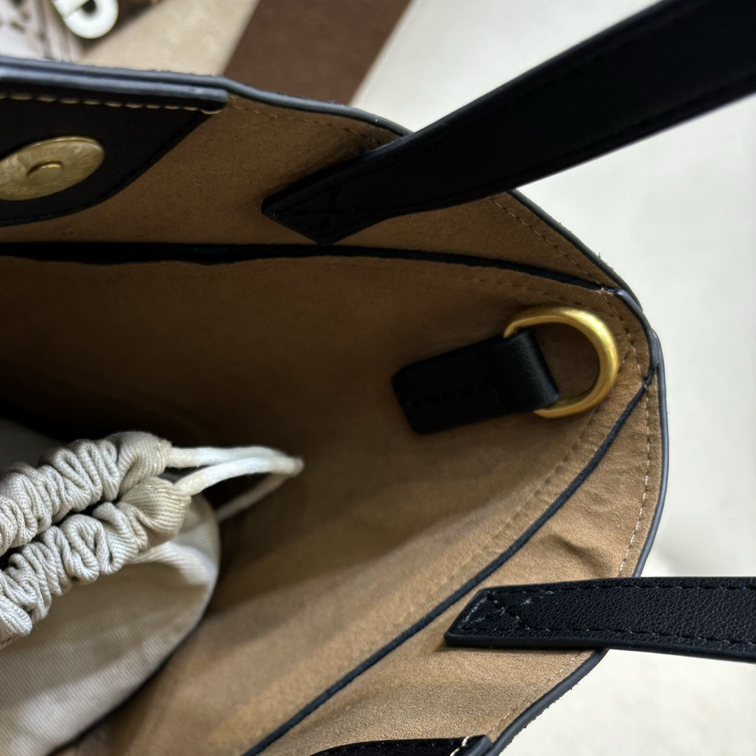 小众高级感磨砂牛皮手提包2024秋冬复古几何托特包单肩包斜挎包潮