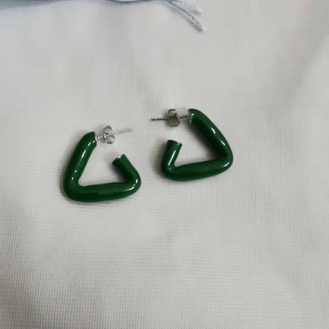 BV家21新款三角几何形珐琅耳钉女高级感重工不规则银针滴釉耳环