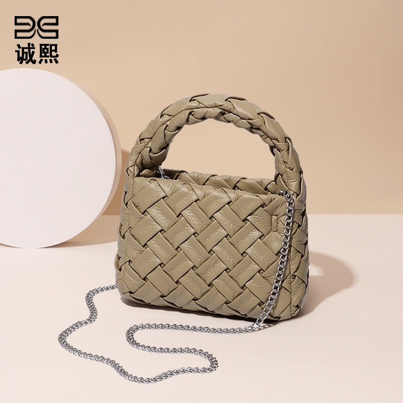 工厂批发夏季新款手工编织包包清新简约女士手提包软皮单肩斜挎包