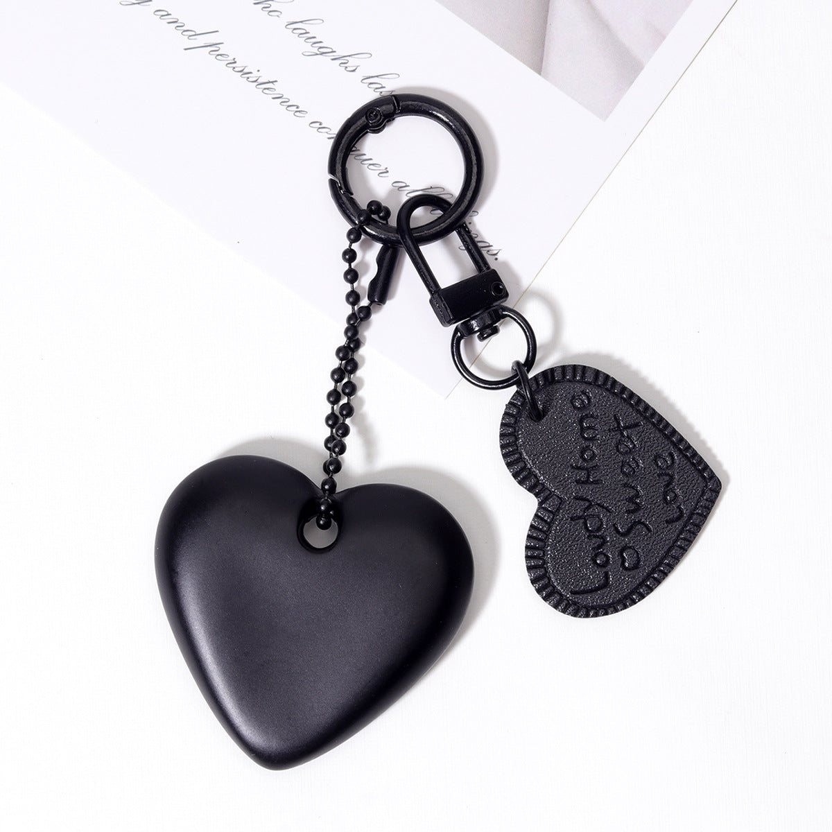 跨境热销磨砂质感亚克力包包挂件杯子挂饰挂件扎带时尚热销桃心