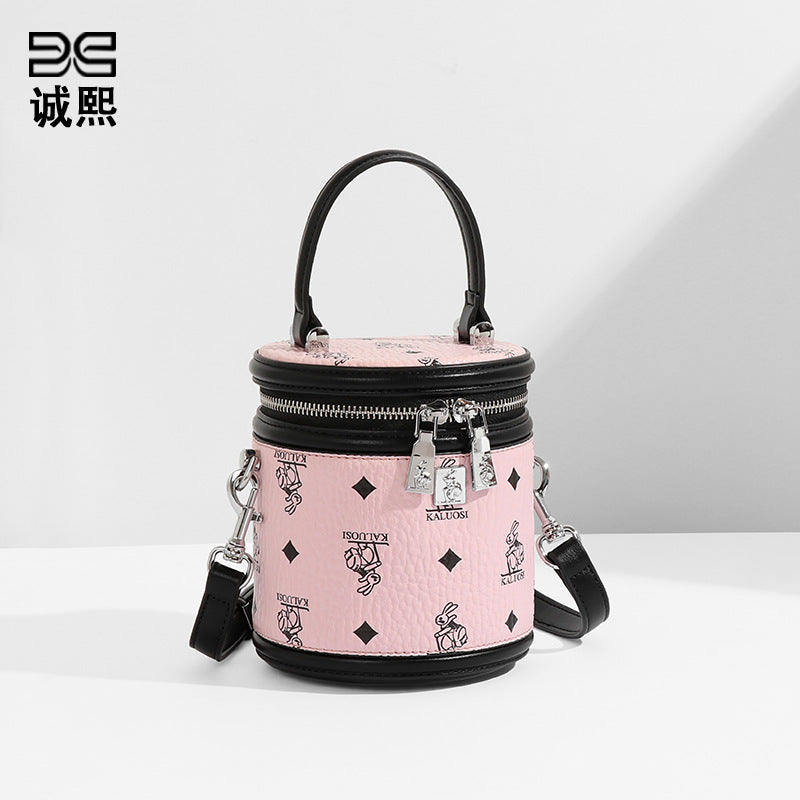 发财水桶包女印花时尚潮流兔兔新款手提圆筒包小众通勤单肩斜挎包