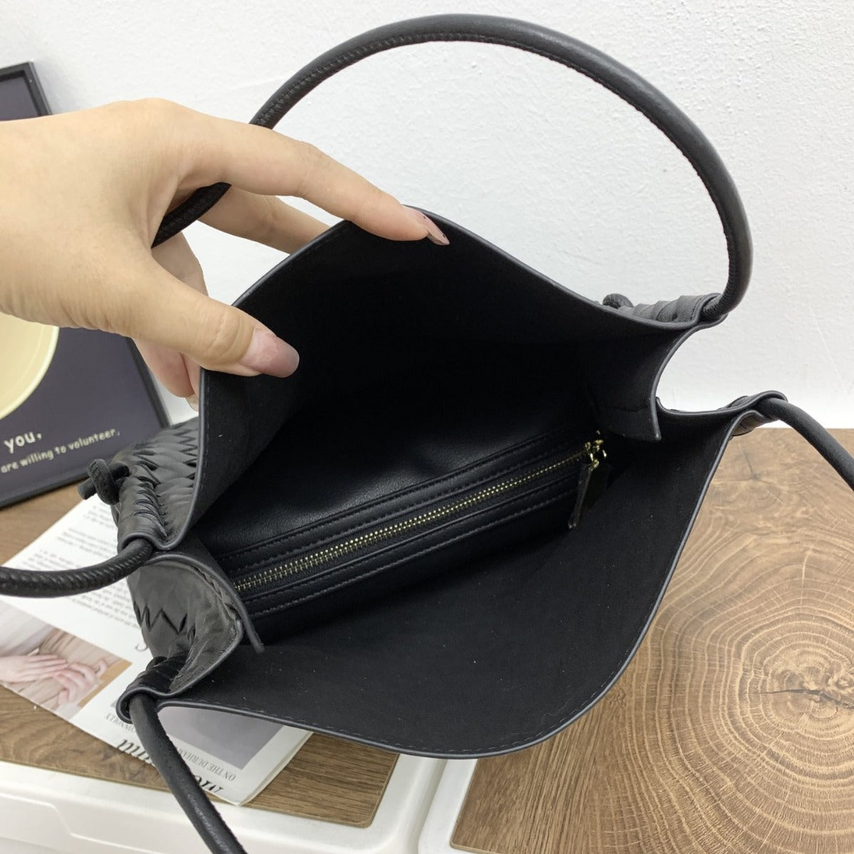 2024春夏季新款牛皮女包菜篮子编织大容量单肩斜挎手提包包编织女